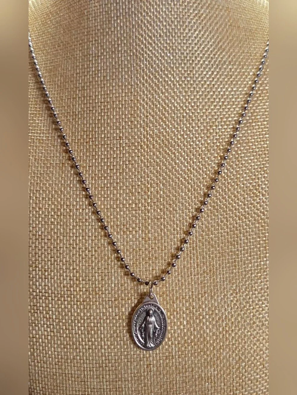 NWOT Italy Miraculous Medal Necklace Silver Virgin Mary Pendant 1830 Ball Chain